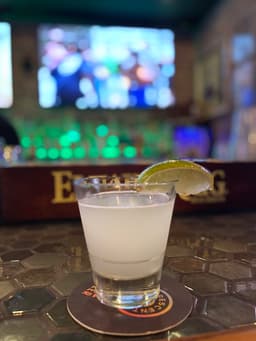 Dive In Food & Spirits