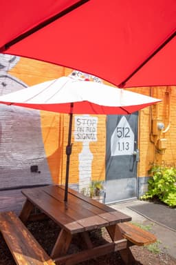 The Junction Kitchen & Provisions